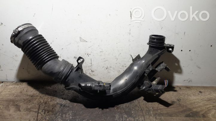 Citroen C5 Oro vamzdis į turbiną 9685506980