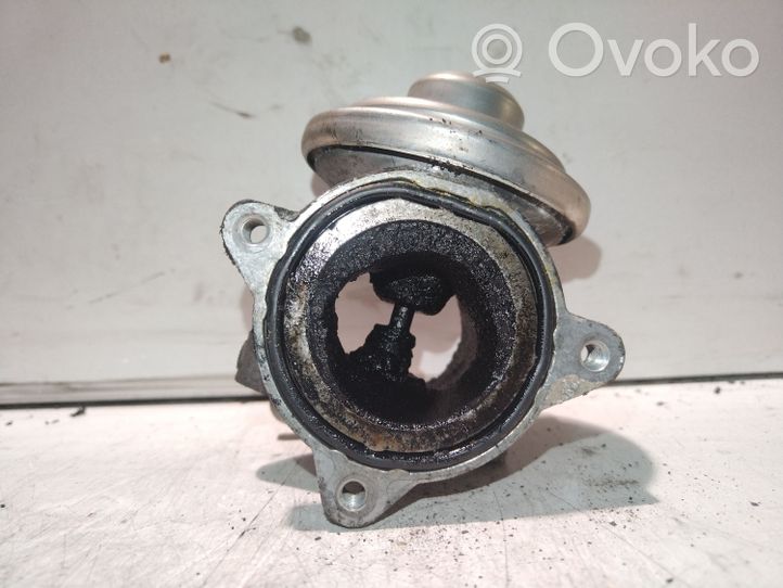 Volkswagen Polo IV 9N3 Valvola EGR 045129637A