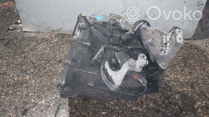 Volvo C30 Mechaninė 6 pavarų dėžė 6M2R7F096EC