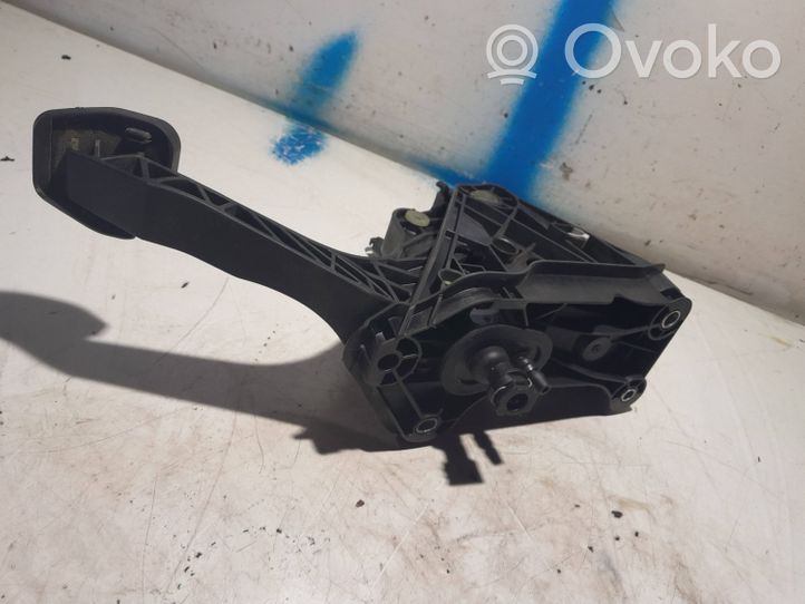 Skoda Octavia Mk2 (1Z) Pedale della frizione 5Q0721796