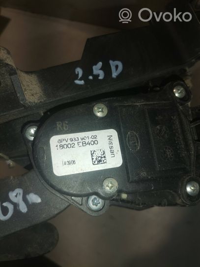 Nissan Navara D40 Pedal del acelerador 18002EB400