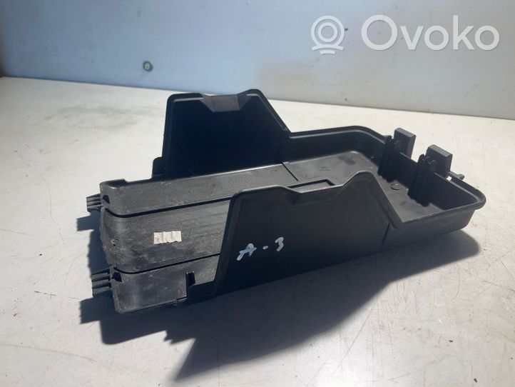 Audi A3 S3 A3 Sportback 8P Vassoio scatola della batteria 3c0915443a