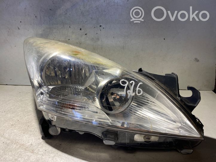 Peugeot 308 Lampa przednia 9685472680