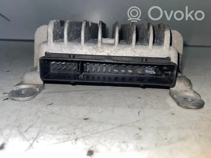 Audi A4 S4 B5 8D Amplificatore 261016001