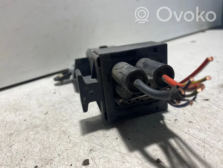 Volkswagen Polo V 6R Coolant fan relay 5J0919506