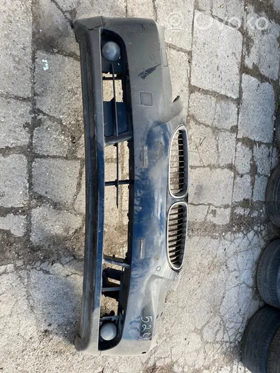 BMW 5 E60 E61 Paraurti anteriore 