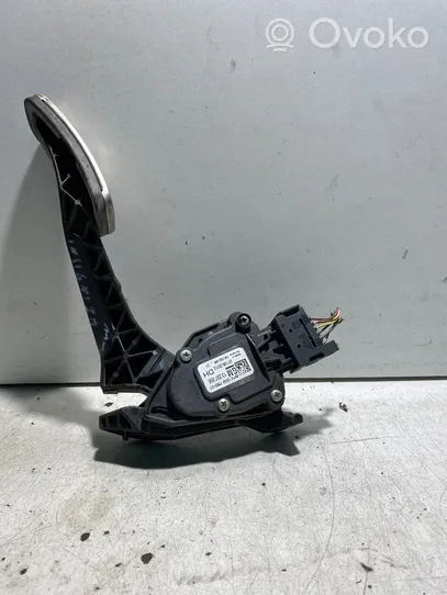 Opel Insignia A Accelerator throttle pedal 13237356