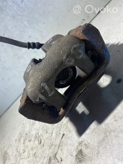 Opel Zafira A Rear brake caliper 