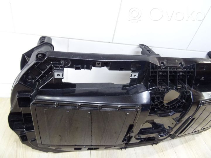 BMW 7 G11 G12 Maskownica / Grill / Atrapa górna chłodnicy 305A1273313