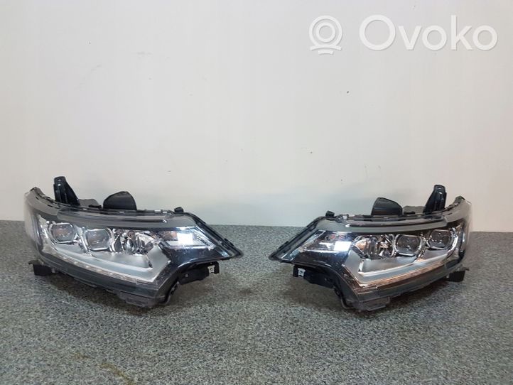 Mitsubishi Outlander Lot de 2 lampes frontales / phare 