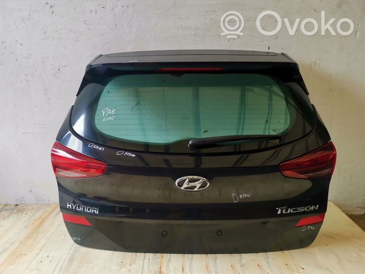 Hyundai Tucson TL Galinis bortas (bortelis) 