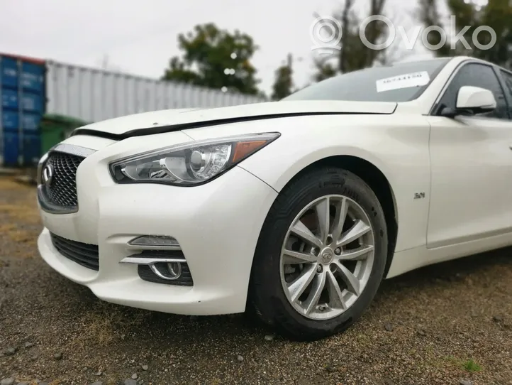 Infiniti Q50 Etu-/Ajovalo 