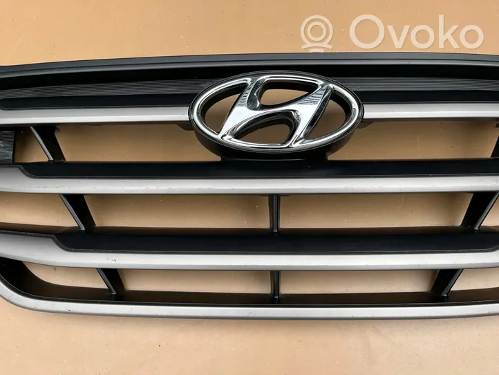 Hyundai Accent Grille de calandre avant 