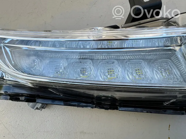 Suzuki Vitara (LY) Faro delantero LED diurno 