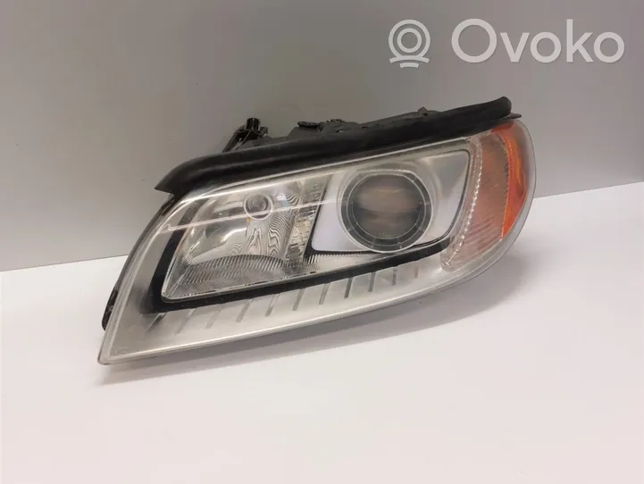 Volvo V70 Phare frontale 31214349