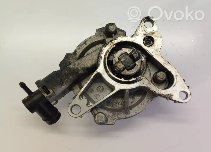 Nissan X-Trail T32 Vacuum pump 146503760R