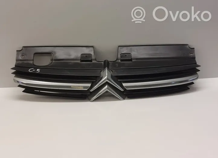 Citroen C5 Grotelės priekinės 9636751980