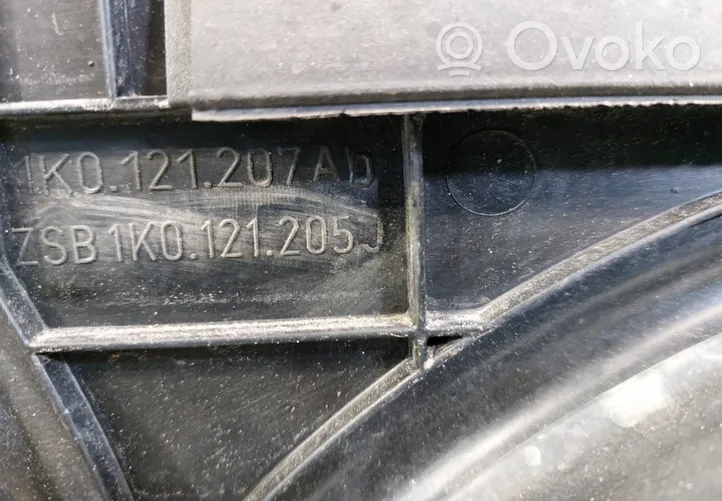 Volkswagen PASSAT B6 Radiatoru panelis (televizors) 1355D300185