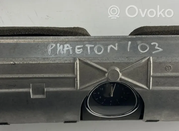 Volkswagen Phaeton Dysze / Kratki środkowego nawiewu deski rozdzielczej 3D1819144