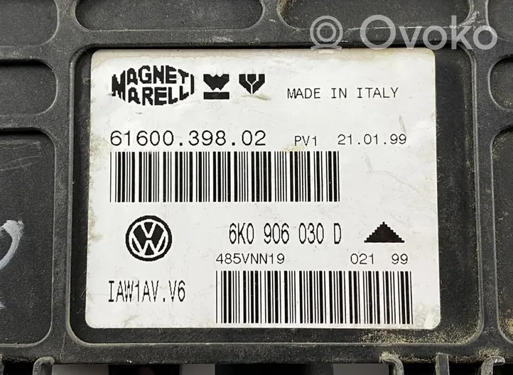 Volkswagen Polo III 6N 6N2 6NF Moottorin ohjainlaite/moduuli 6K0906030D