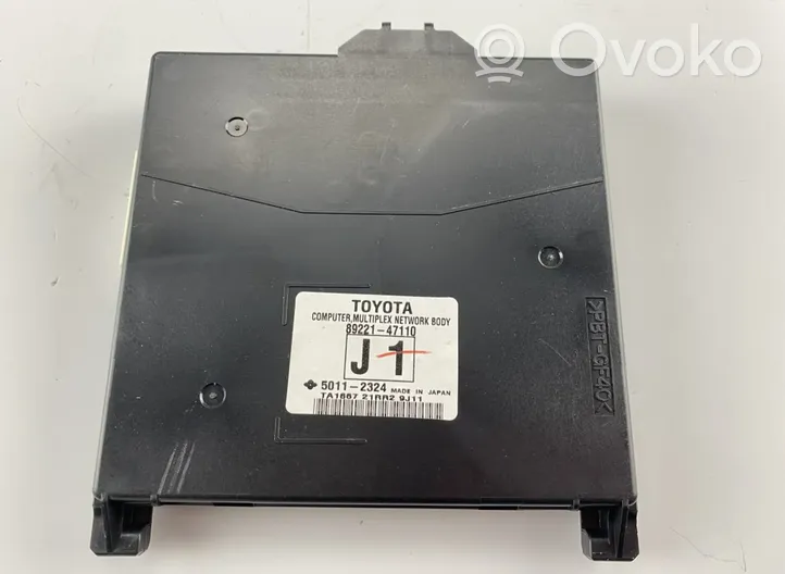 Toyota Prius (XW30) Module de contrôle carrosserie centrale 89221-47110