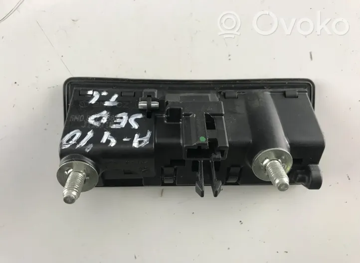 Audi A4 S4 B8 8K Sensore del portellone posteriore 8E0907637B