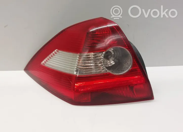 Renault Megane II Luci posteriori 8200142682