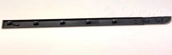 Renault Megane II Front door trim (molding) 8200073469