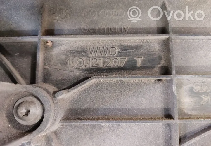 Volkswagen Bora Support de radiateur sur cadre face avant 1J0806635A