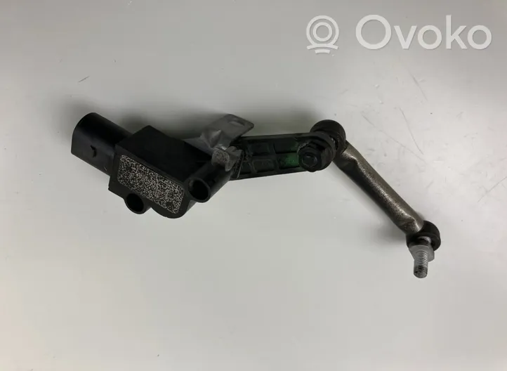 Volkswagen Touareg II Capteur de hauteur à suspension pneumatique 15160101031