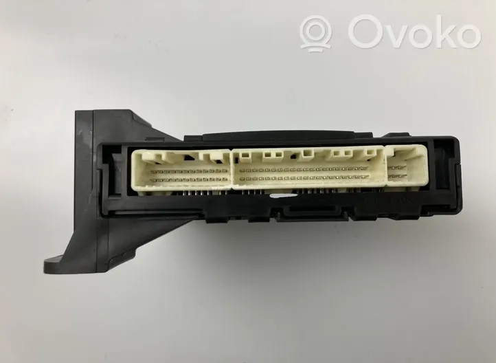 Toyota Prius (XW30) Air conditioner control unit module 88650-47060