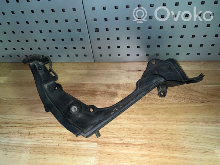 BMW X5 E53 Altra parte del vano motore 8408769