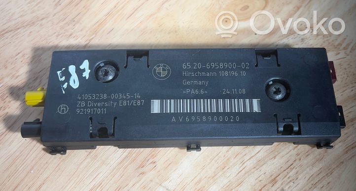 BMW 1 E81 E87 Aerial antenna amplifier 6958900