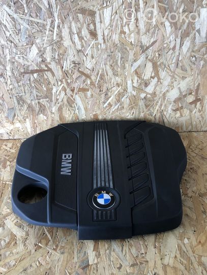 BMW X6 E71 Moottorin koppa 13717812063