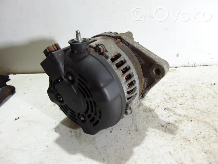 Toyota Auris 150 Generatore/alternatore 27060-0N021-84