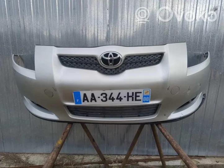 Toyota Auris 150 Zderzak przedni 