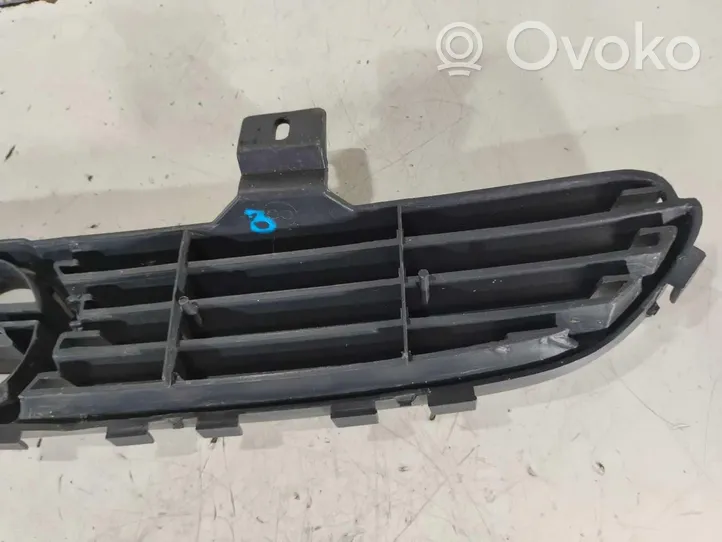 Opel Corsa B Atrapa chłodnicy / Grill 