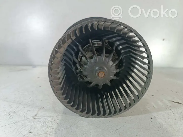 Citroen C3 Ventola riscaldamento/ventilatore abitacolo F665878C