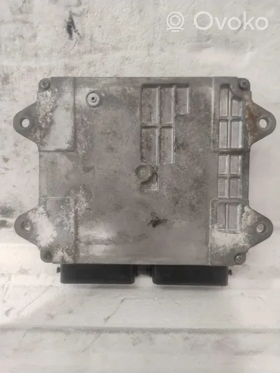 Mitsubishi Colt Блок управления двигателем ECU A1341502579