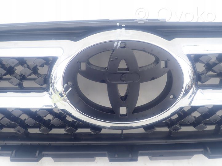 Toyota RAV 4 (XA30) Grille de calandre avant 5310142190