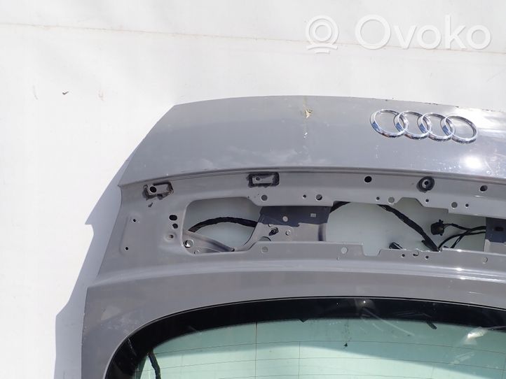 Audi TT TTS RS Mk3 8S Galinis dangtis (bagažinės) 