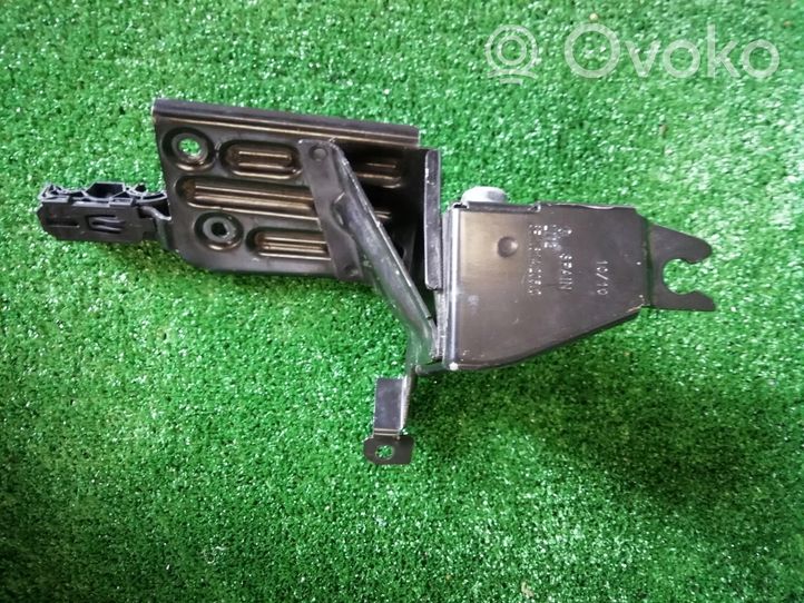 Seat Ibiza IV (6J,6P) ABS pump bracket 