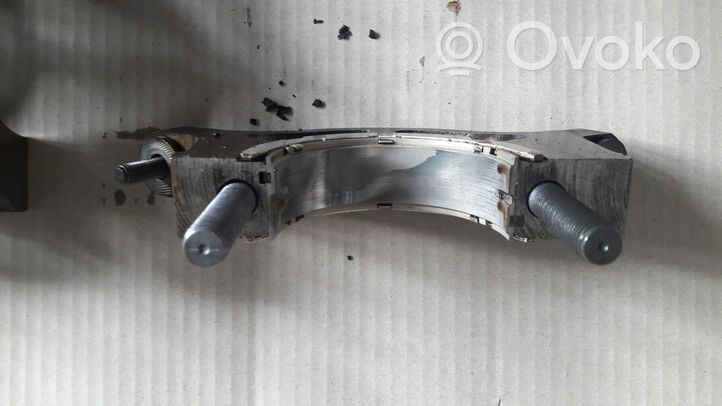 BMW X5 E70 Supporto dell’albero motore 