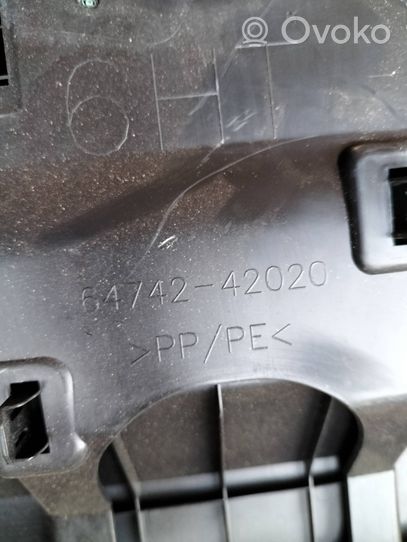 Toyota RAV 4 (XA40) Coperchio/tappo della scatola vassoio della batteria 6474242020