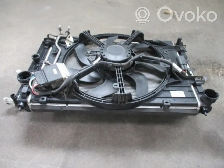 Infiniti Q50 Ventilateur, condenseur de climatisation 