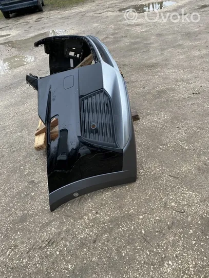 Volkswagen Golf Plus Front bumper 