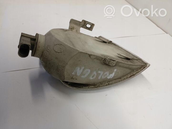 Volkswagen Polo III 6N 6N2 6NF Front indicator light 6N0953049C