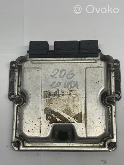 Peugeot 206 Engine control unit/module 0281011188