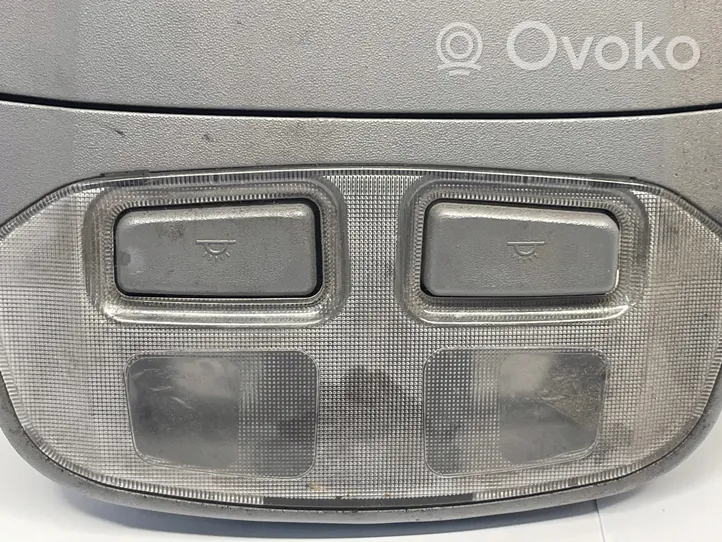 KIA Magentis Luz del asiento delantero 928203D5