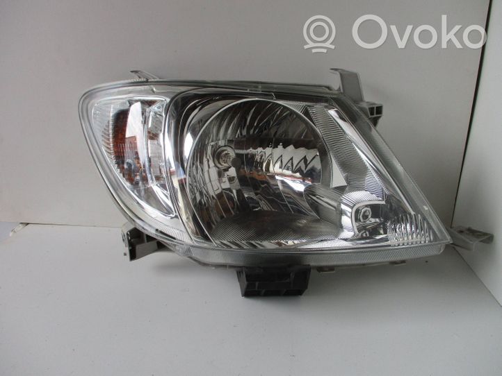 Toyota Hilux (AN10, AN20, AN30) Lampa przednia HILUX VII KOITO